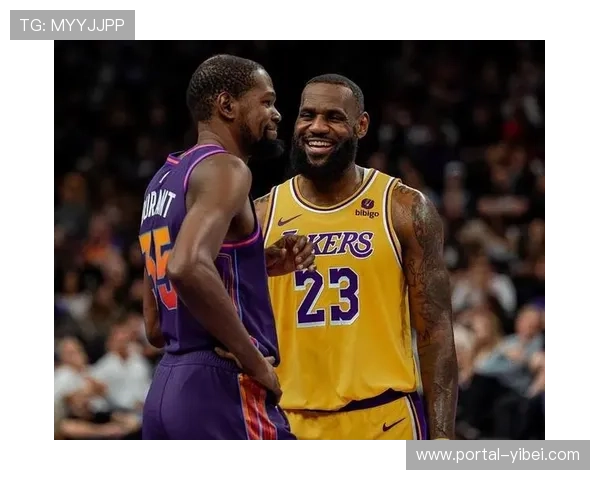 杜兰特与詹姆斯赛后拥抱，世代对决温情瞬间